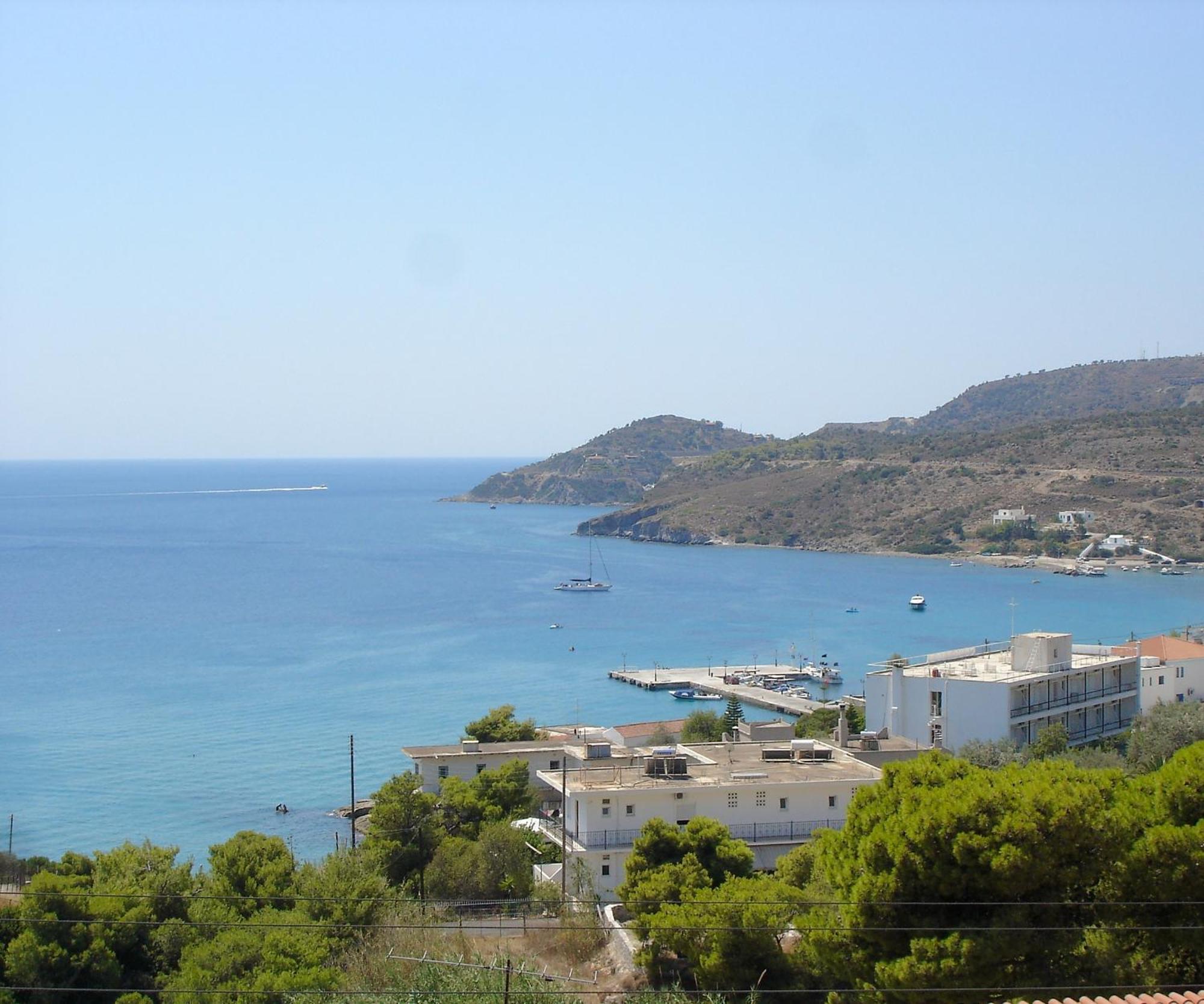 Hotel Afea Agia Marina  ภายนอก รูปภาพ