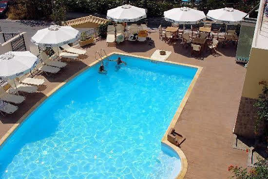 Hotel Afea Agia Marina  ภายนอก รูปภาพ